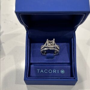 Tacori platinum diamond engagement setting with platinum wedding band size 6